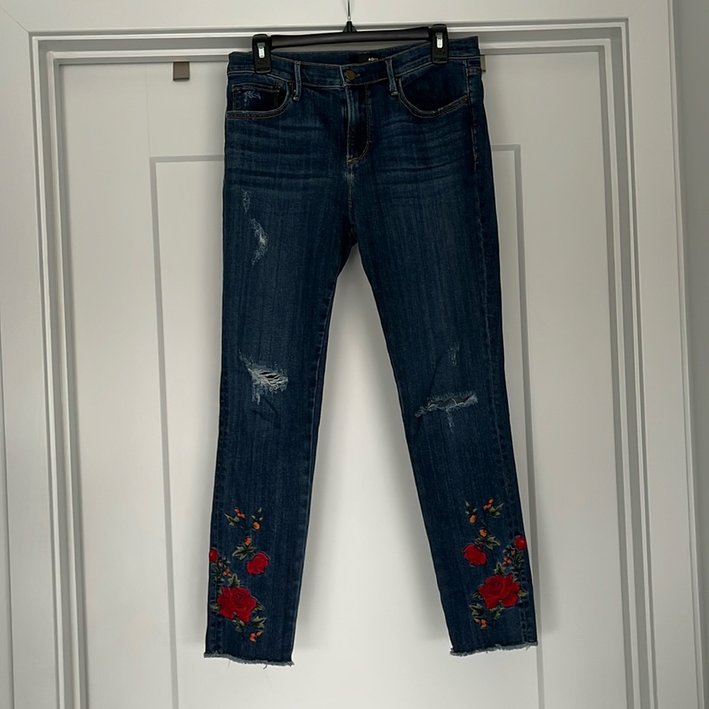 Aqua embroidered ankle jeans